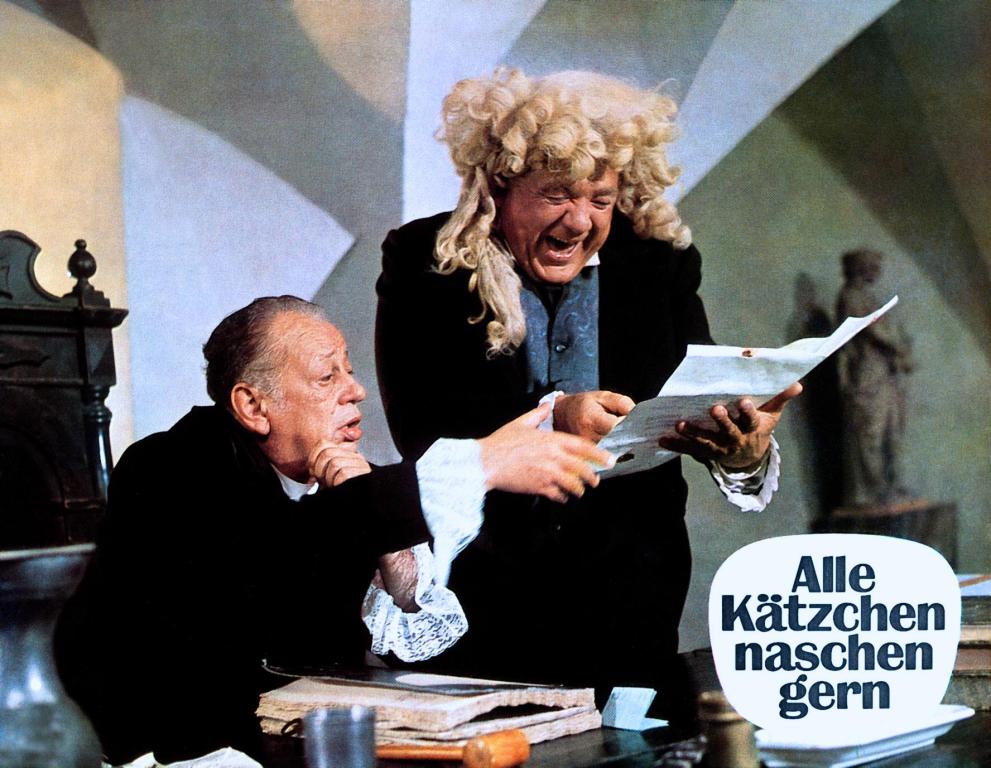 Кадры из Все кошки любят полакомиться (1969)