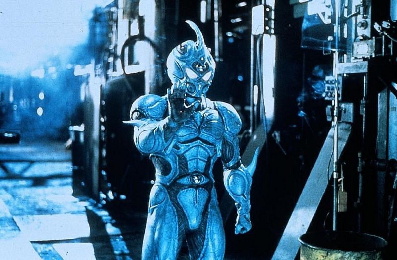 Кадры из Гайвер 2: Темный герой (1994)