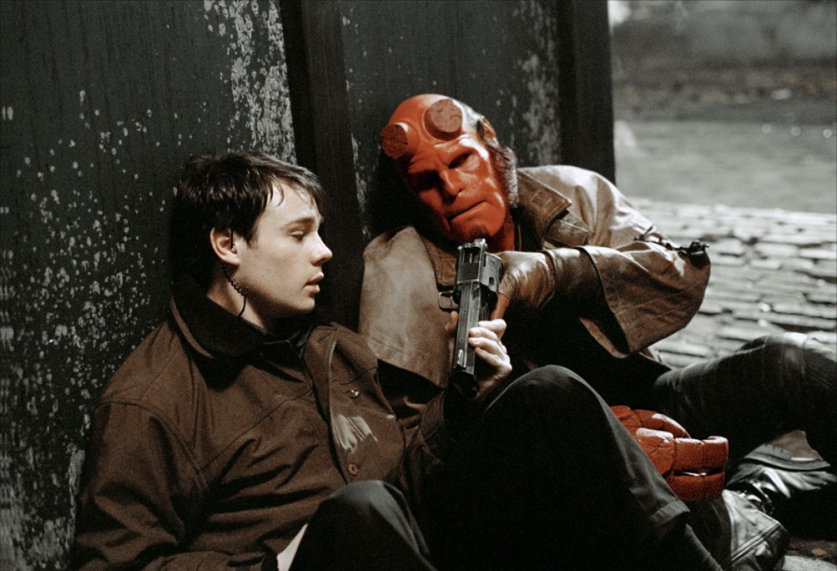 Кадры из Хеллбой: Герой из пекла (2004)