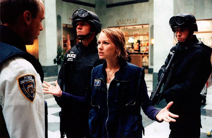 Кадры из Лифт (2001)