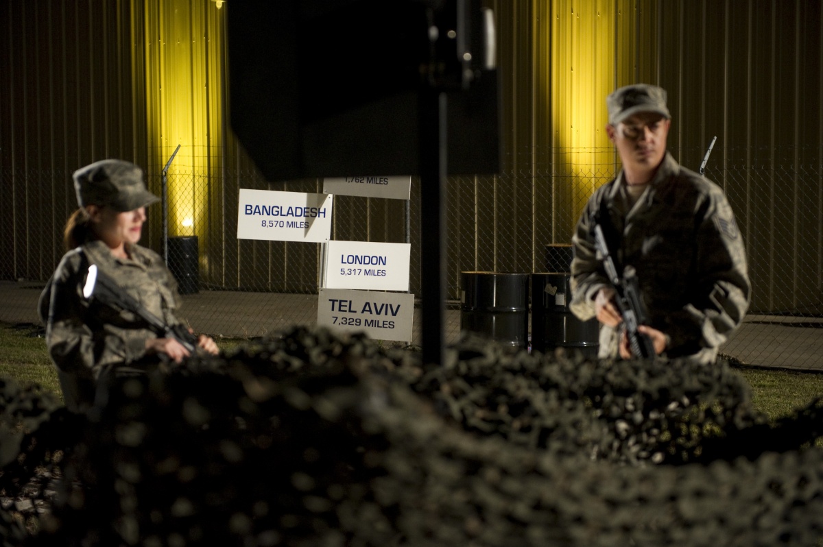 Кадры из Зона 51 (2011)