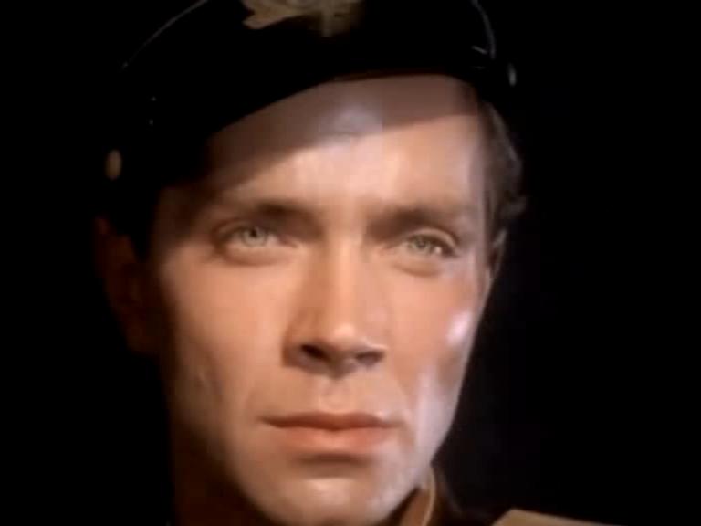 Кадры из Морской охотник (1954)