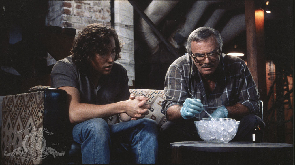 Кадры из Взломщики (1989)