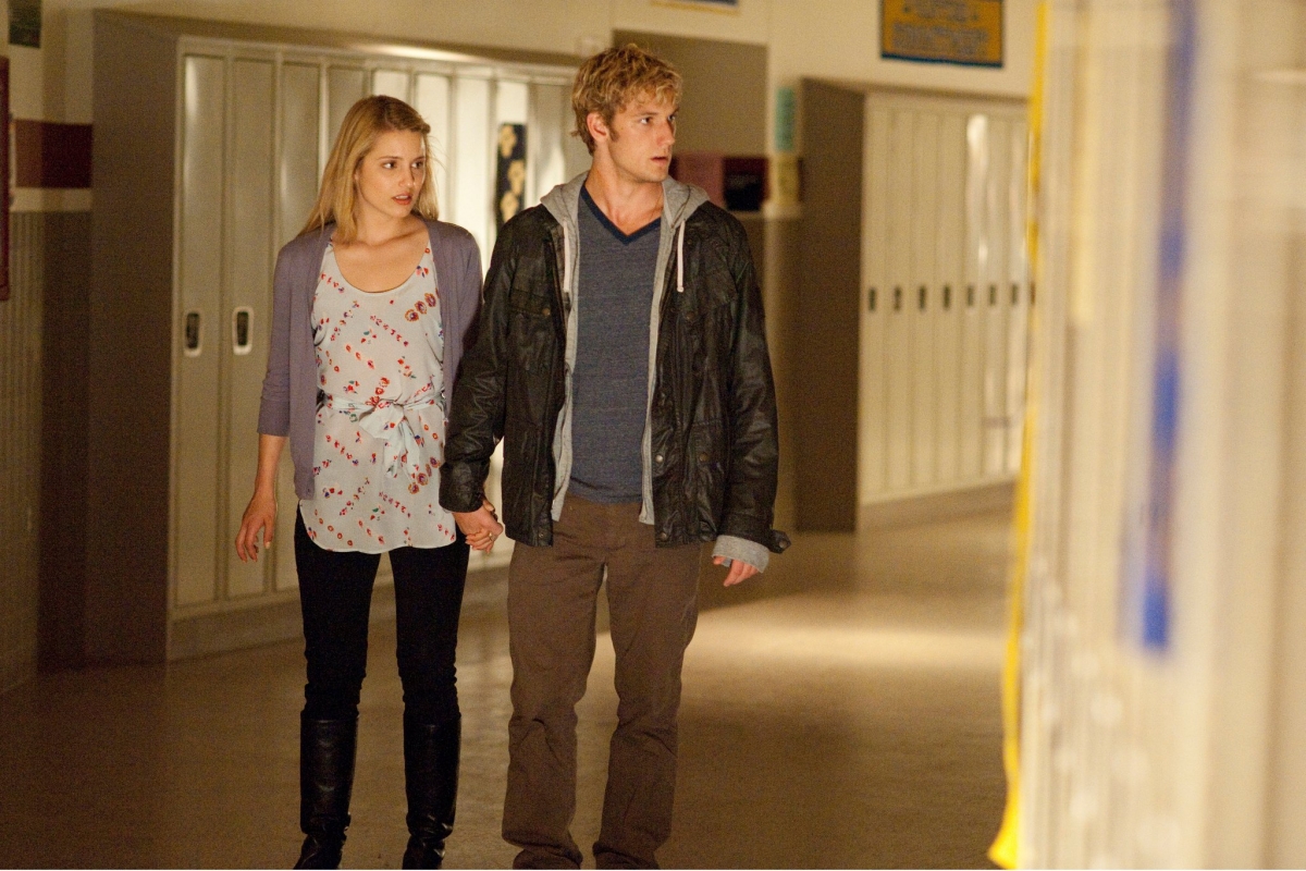 Кадры из Я – Четвертый (2011)