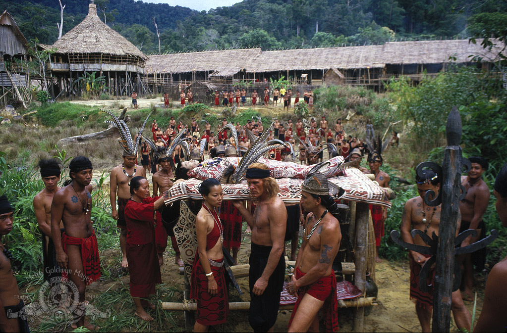 Кадры из Прощай, король (1989)