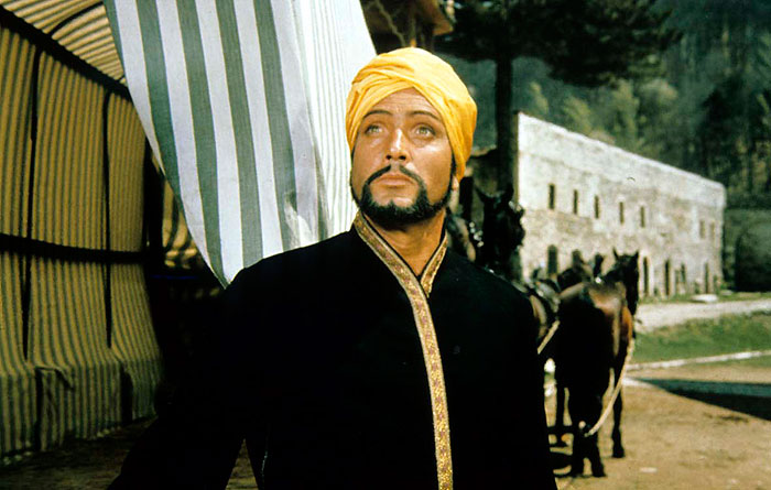 Кадры из Желтый дьявол (1964)