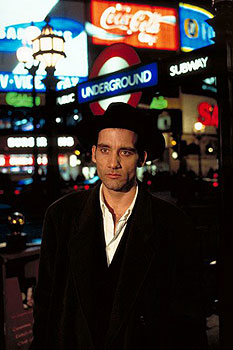 Кадры из Крупье (1998)