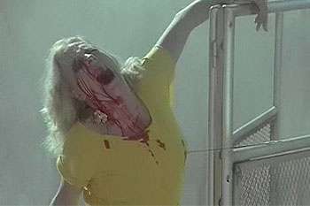 Кадры из Амазония: История Кэтрин Майлз (1985)