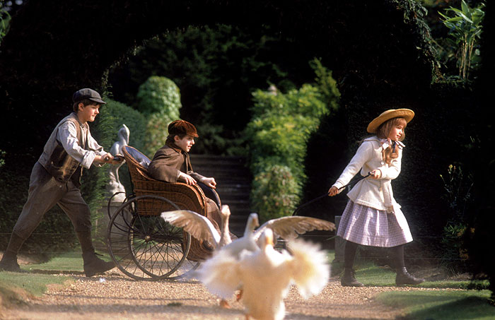 Кадры из Таинственный сад (1993)