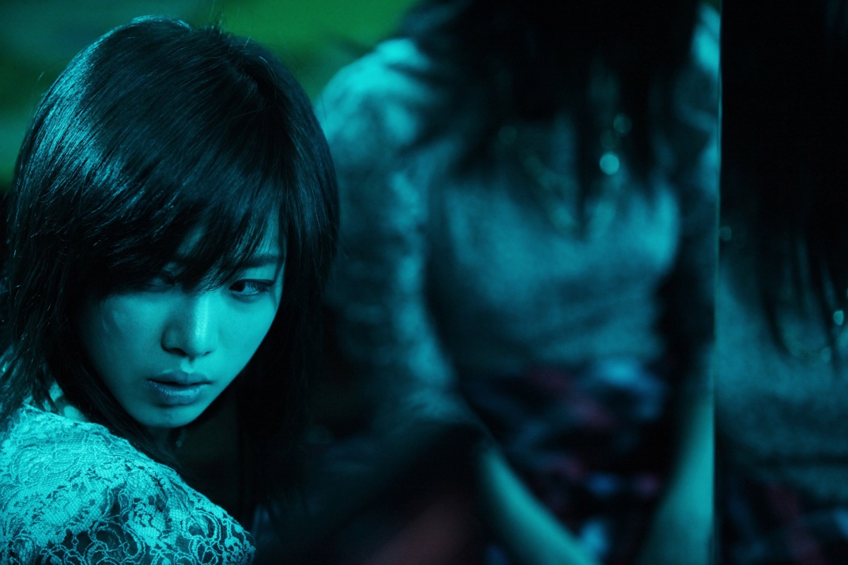 Кадры из Проклятая мелодия (2011)