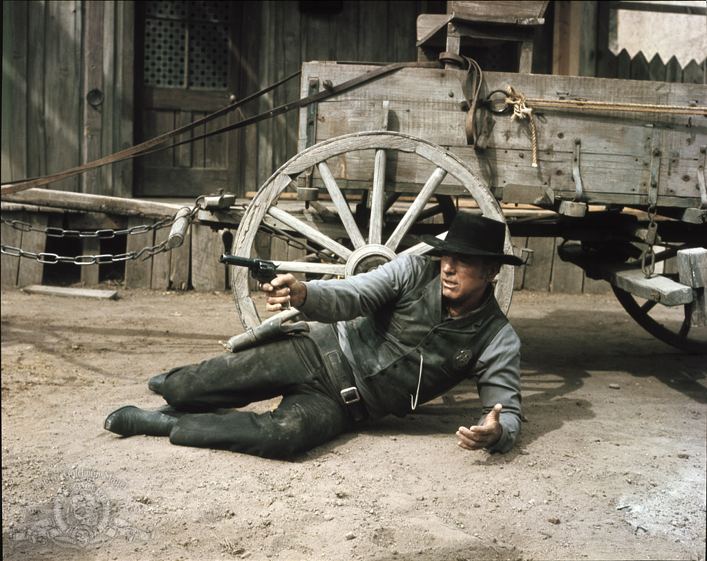 Кадры из Представитель закона (1971)