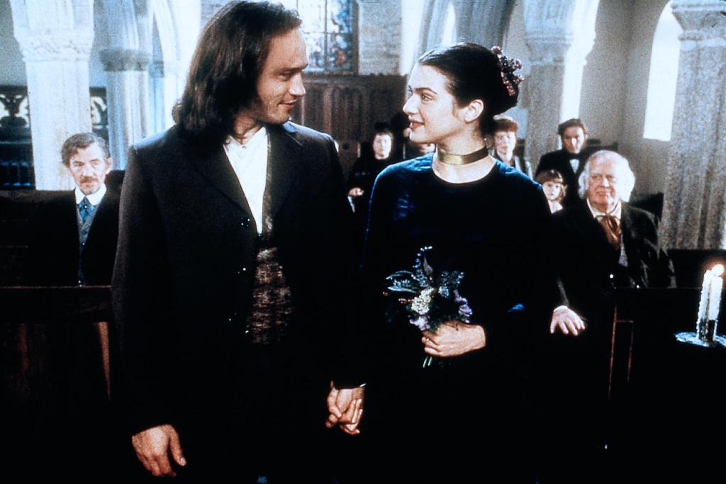 Кадры из Унесённый морем (1997)