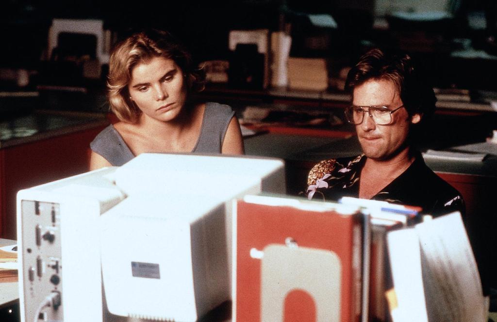 Кадры из Скверный сезон (1985)