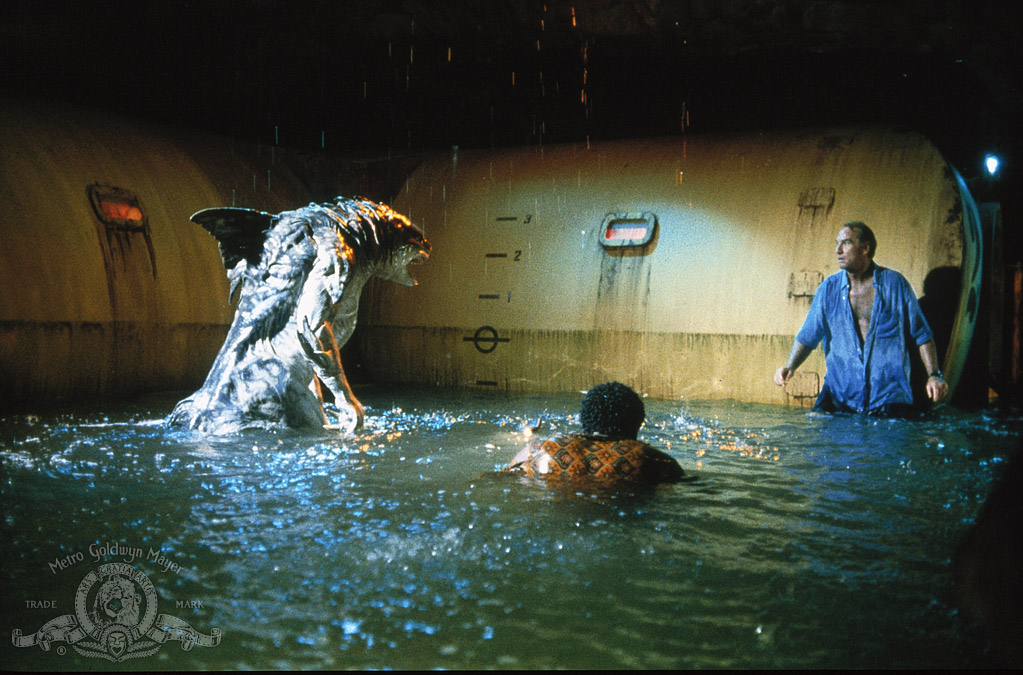 Тварь Питера Бенчли (Ч.1) (1998)