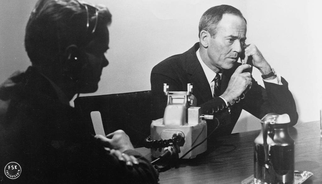 Кадры из Система безопасности (1964)