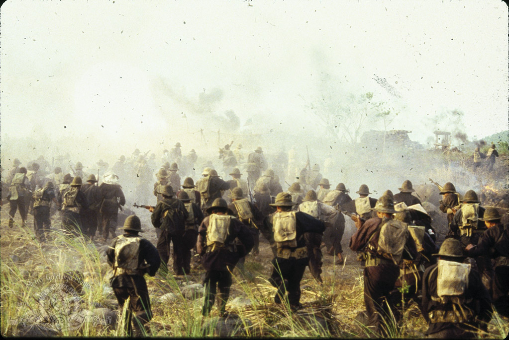 Кадры из Осада базы «Глория» (1989)