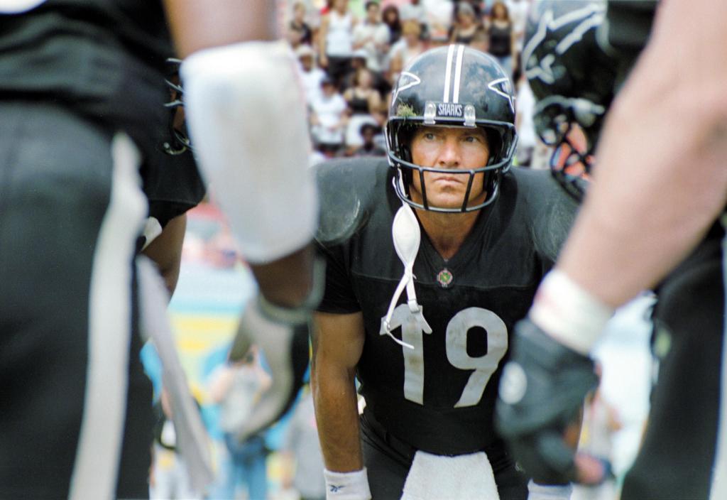 Кадры из Каждое воскресенье (1999)