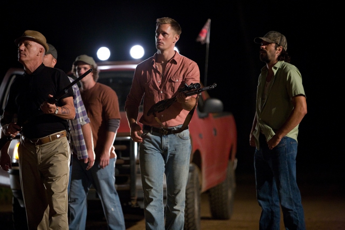 Кадры из Соломенные псы (2011)