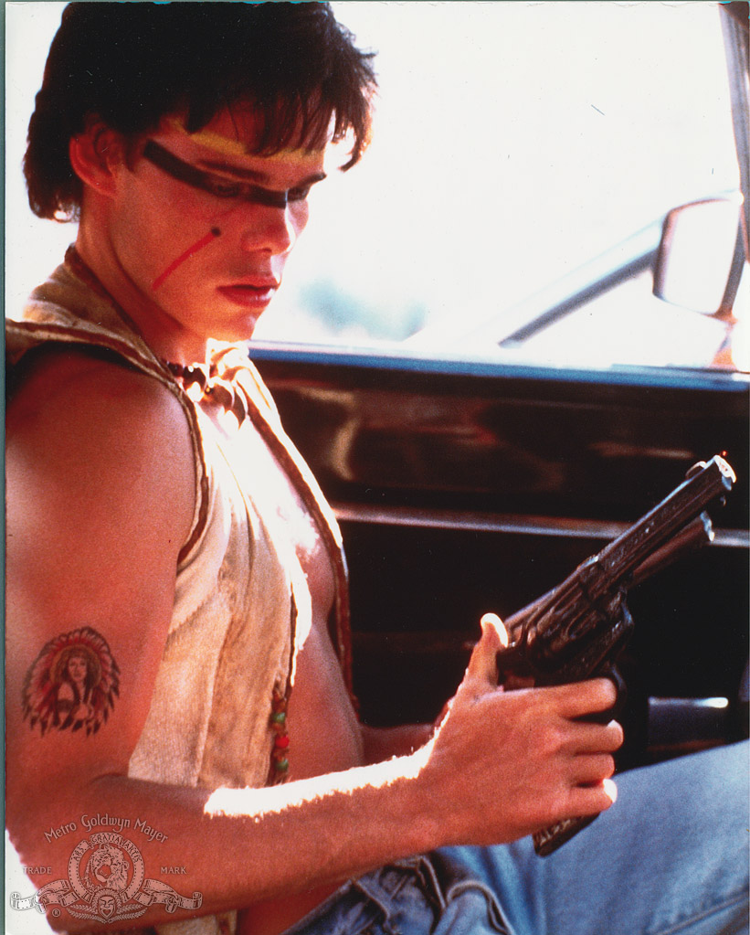 Кадры из На тропе войны (1988)