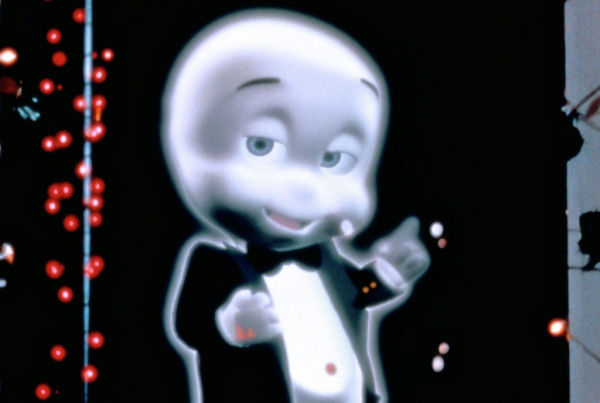 Кадры из Каспер встречает Венди (1998)