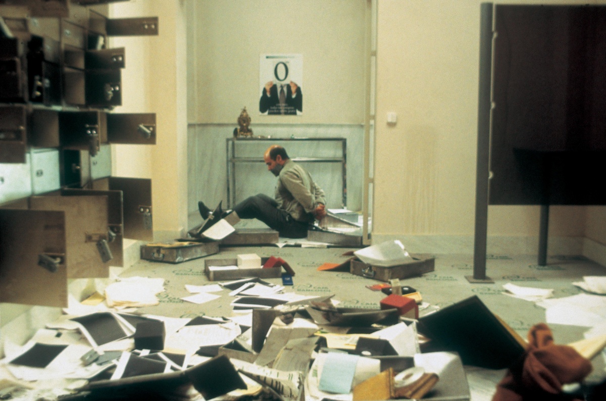 Кадры из Ячейка 507 (2002)