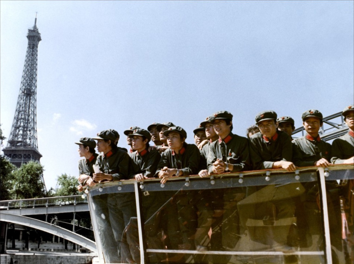 Кадры из Китайцы в Париже (1974)