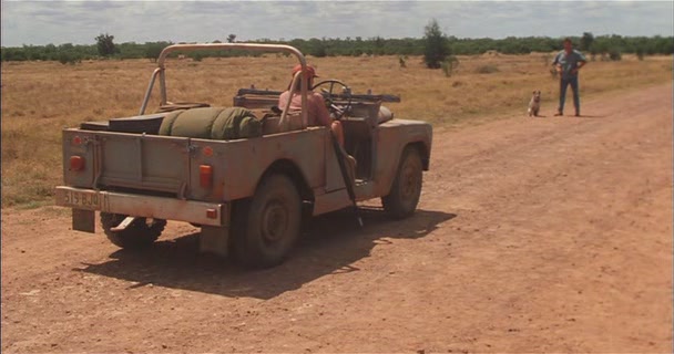 Кадры из Герой ее романа (1999)