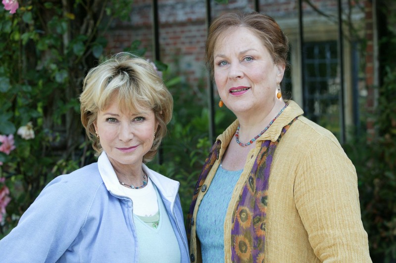 Кадры из Розмари и Тайм (2003)