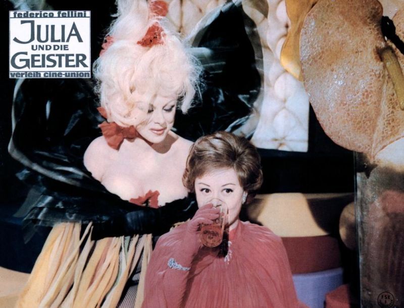 Кадры из Джульетта и духи (1965)