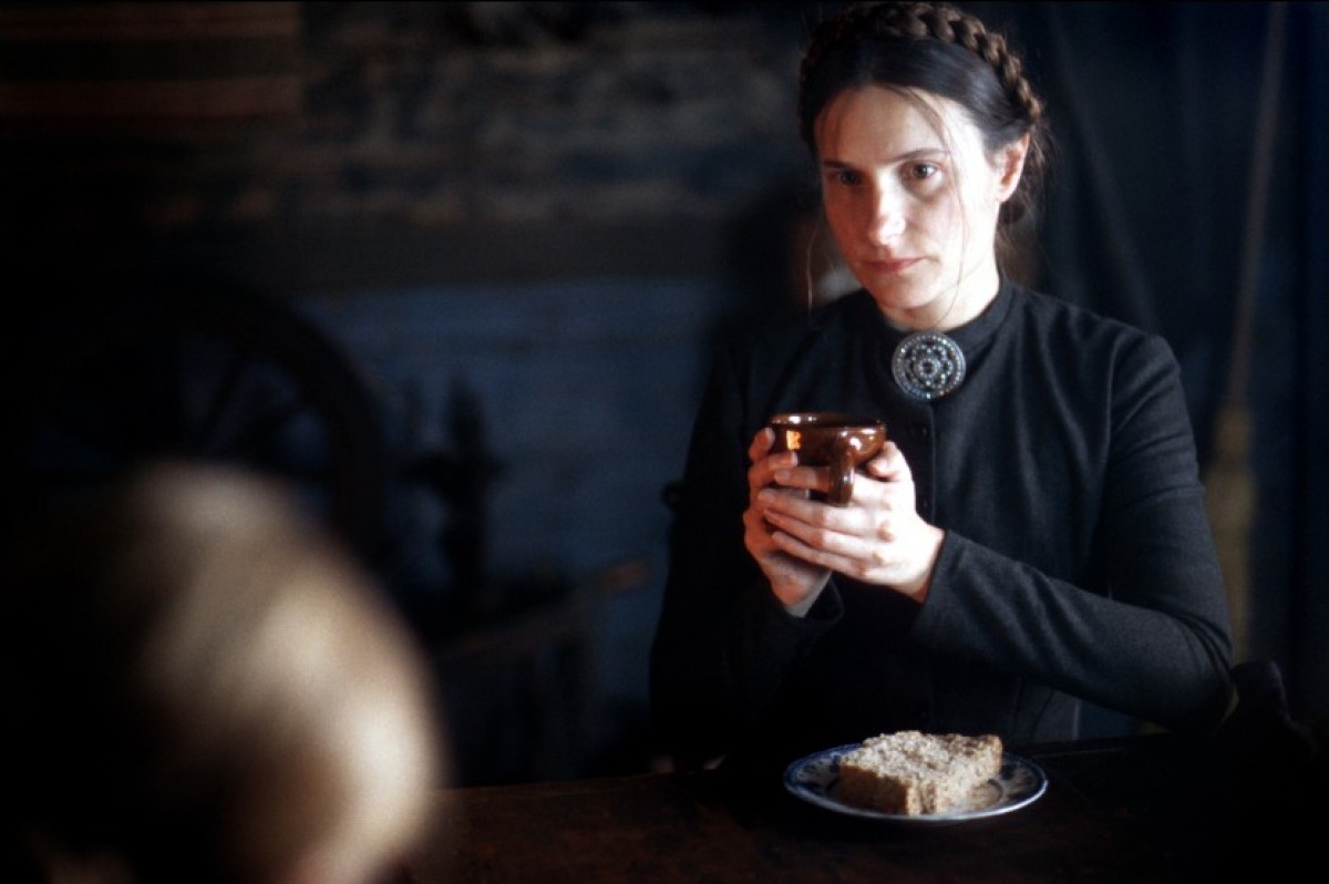 Кадры из Вес воды (2000)