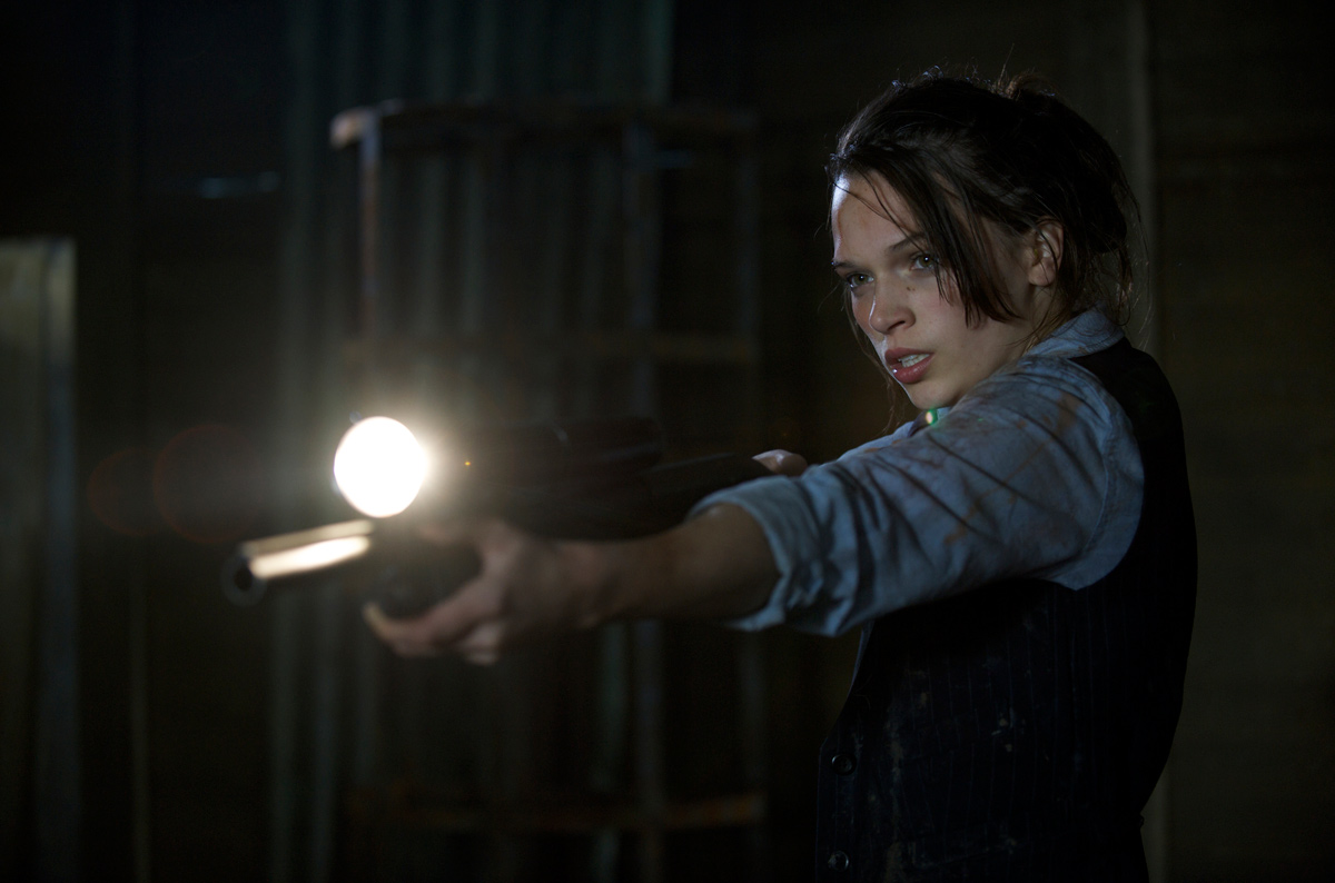 Кадры из Тростник (2010)