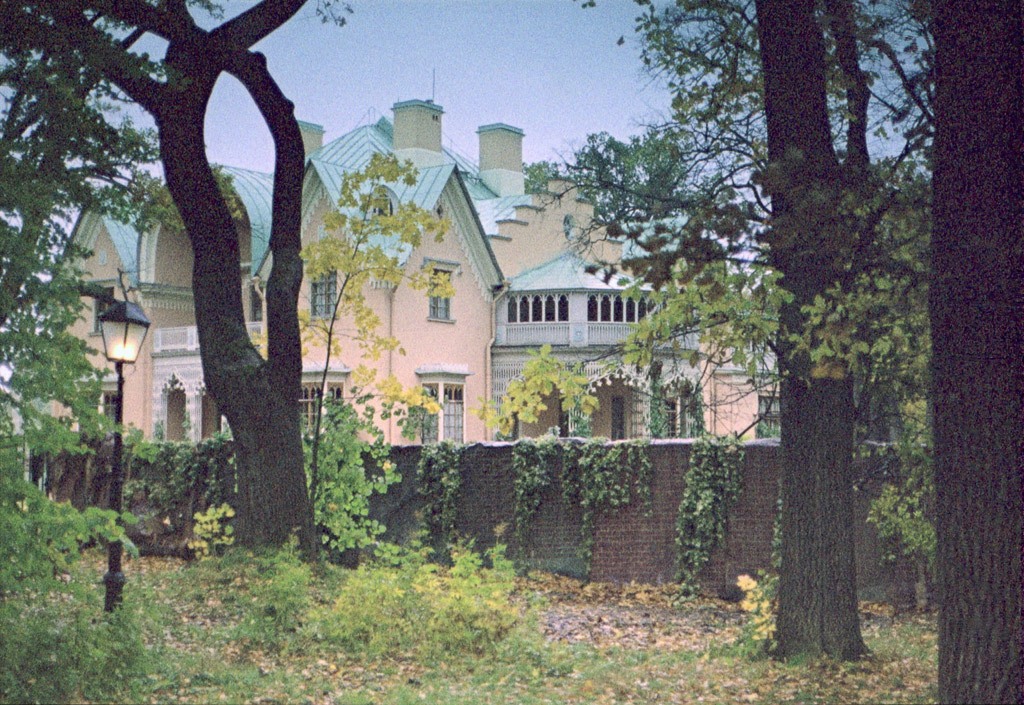 Кадры из Приключения Шерлока Холмса и доктора Ватсона: Король шантажа (2010)