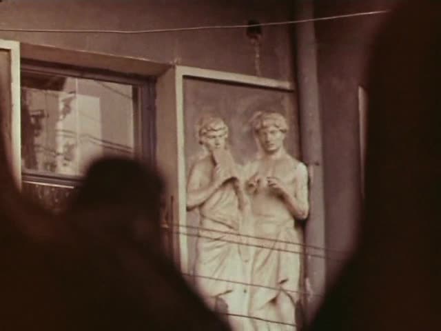 Кадры из Поздний ребенок (1971)