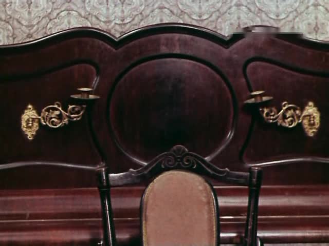 Кадры из Поздний ребенок (1971)