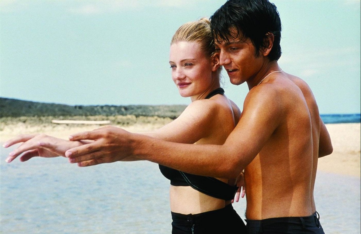 Кадры из Грязные танцы 2: Гаванские ночи (2004)