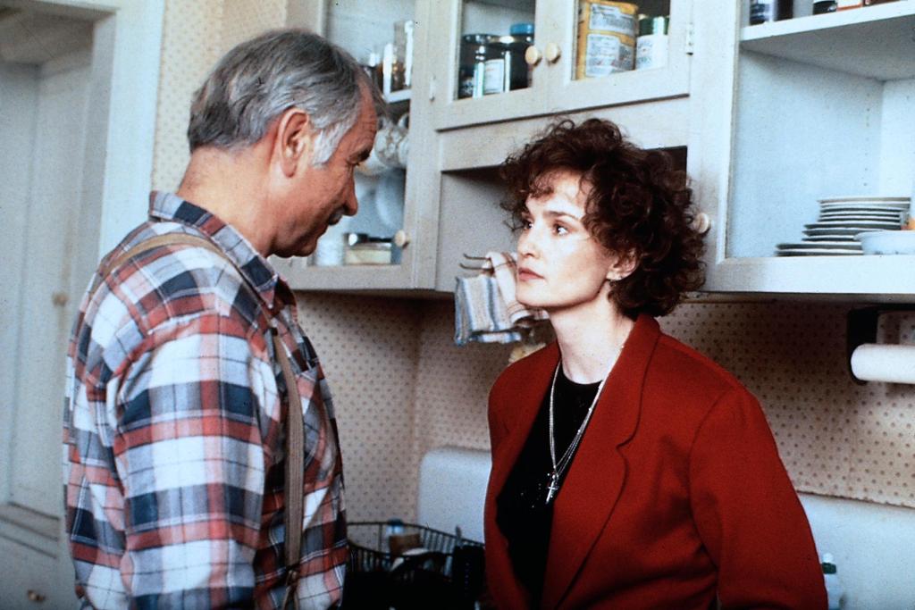 Кадры из Музыкальная шкатулка (1989)