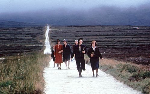 Кадры из Танцы во время Луназы (1998)