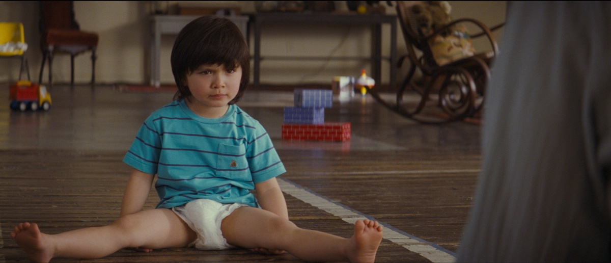 Кадры из Что-то не так с Кевином (2011)