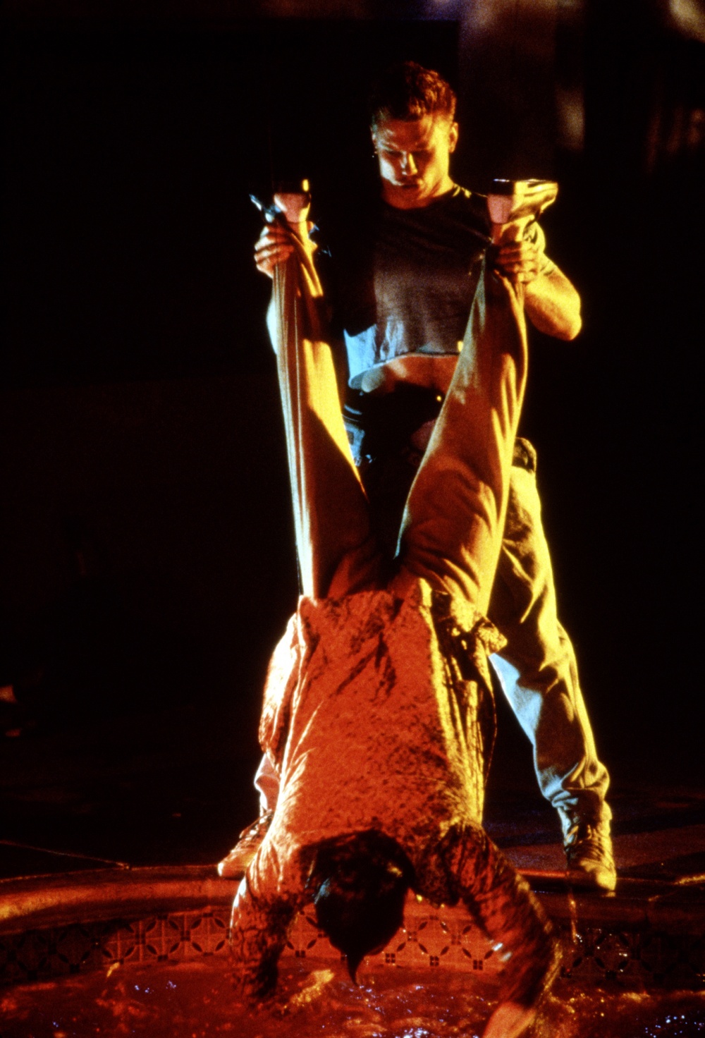 Кадры из Кровь и бетон (1991)