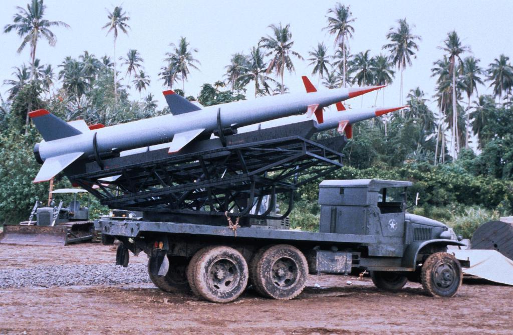 Кадры из Тринадцать дней (2000)