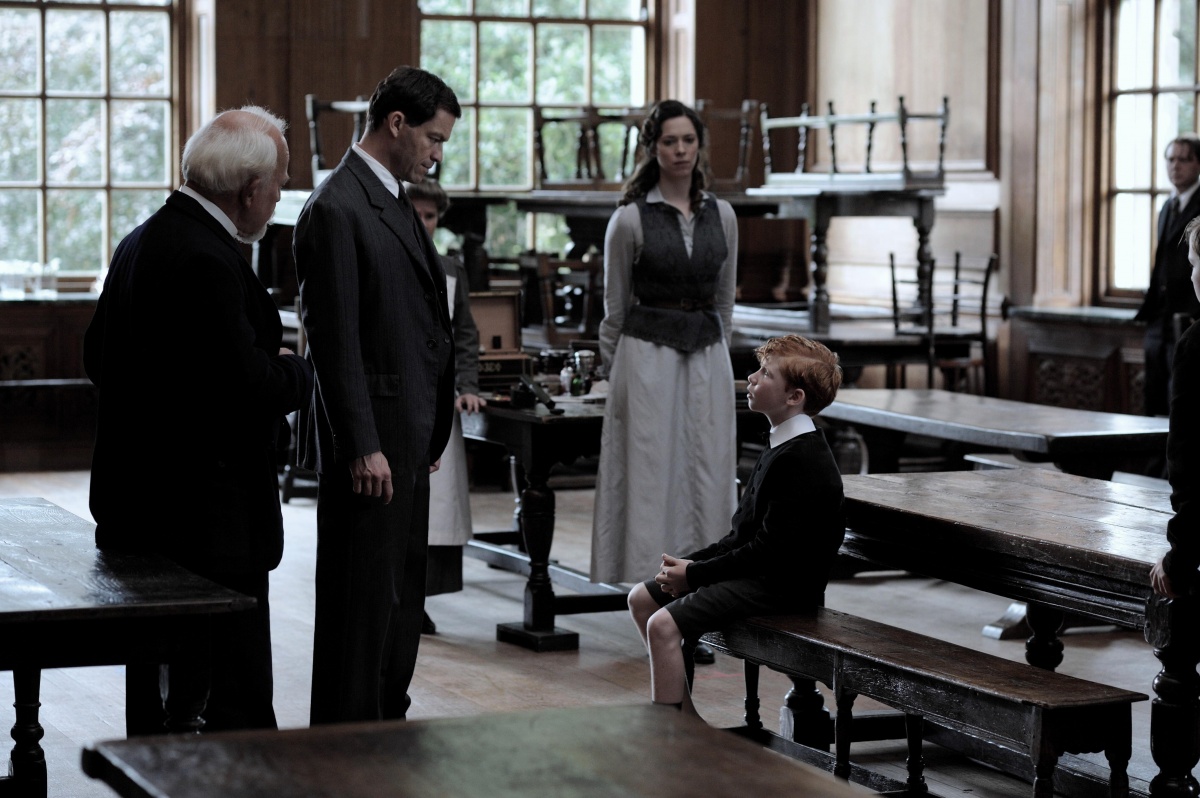 Кадры из Экстрасенс (2011)