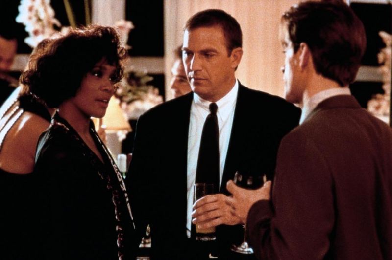 Кадры из Телохранитель (1992)