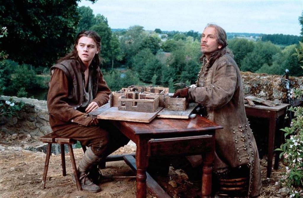 Кадры из Человек в железной маске (1998)