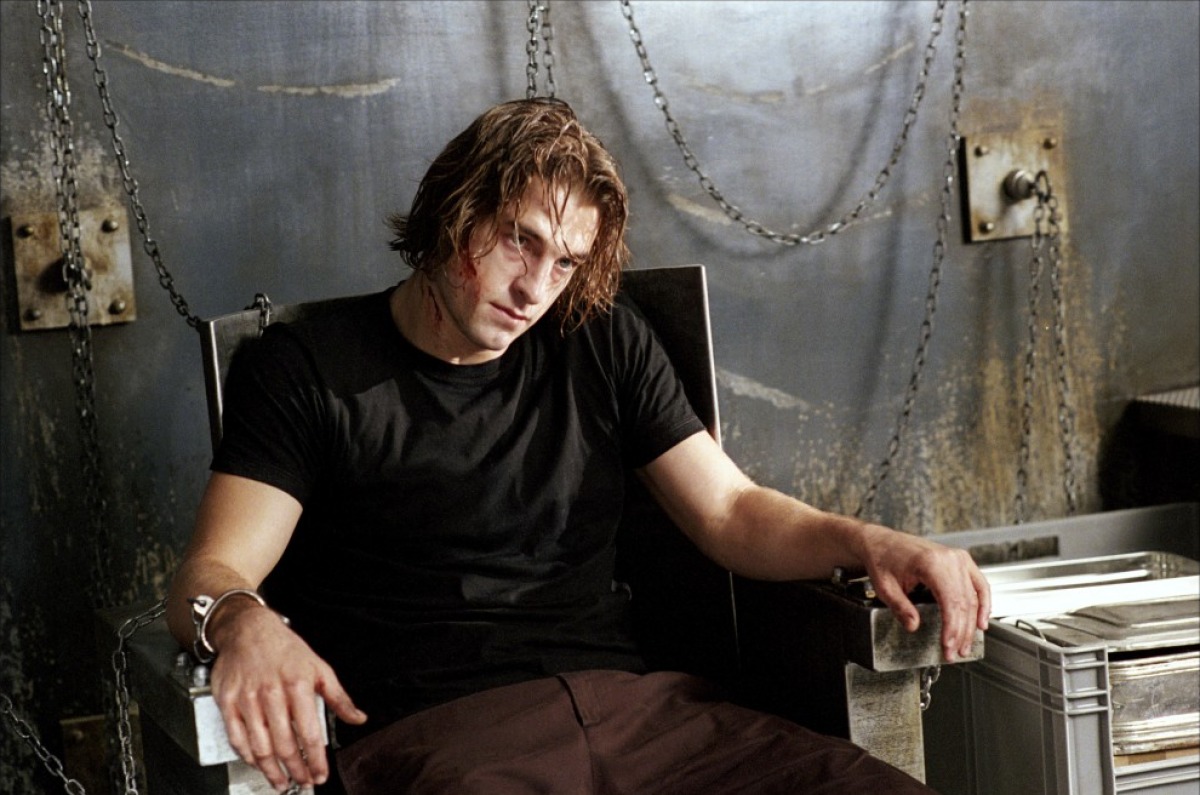 Кадры из Другой мир (2003)