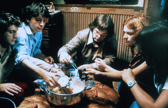 Кадры из Придурки на экзаменах (1980)