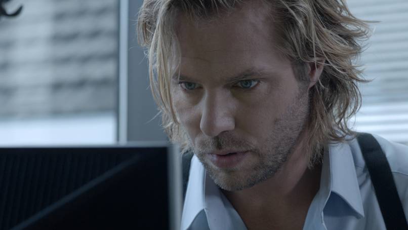 Кадры из Клаустрофобия (2011)