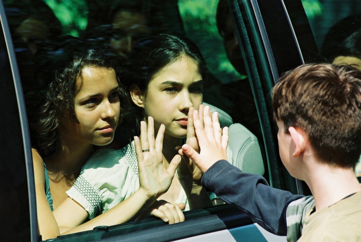 Кадры из Вне досягаемости (2004)