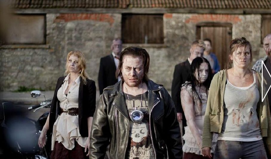 Кадры из Король зомби (2013)