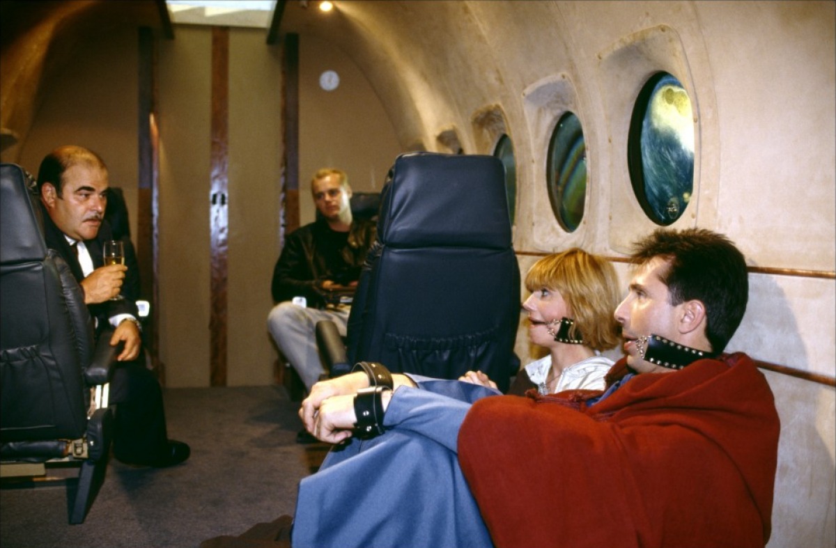 Кадры из Тотальная слежка (1991)