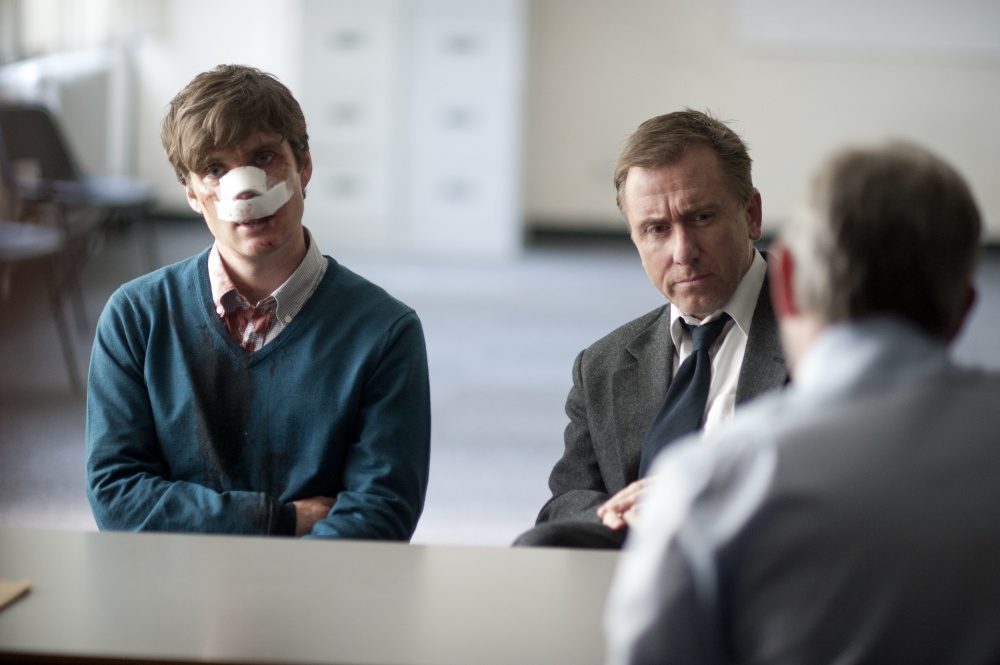 Кадры из Сломленные (2012)